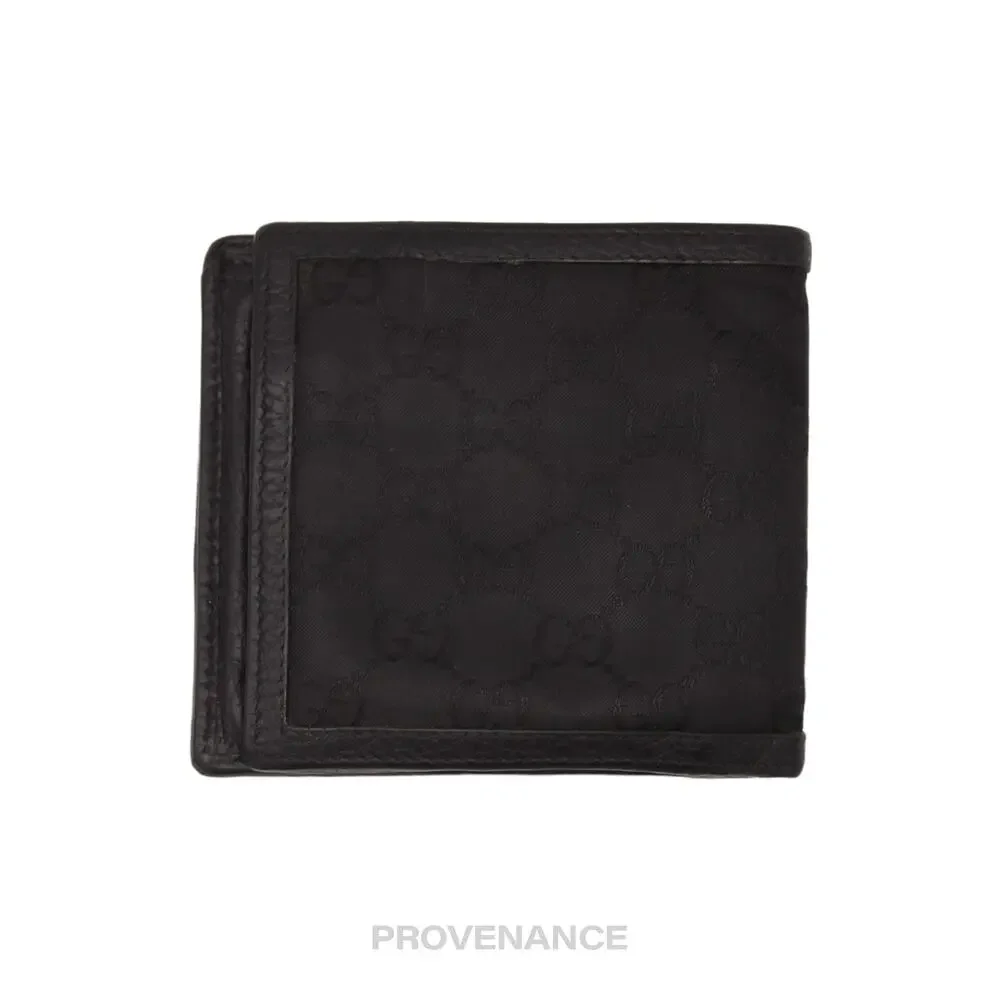 Gucci bifold wallet